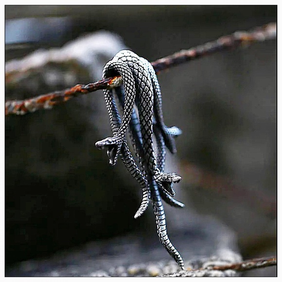 Triple Headed Serpent Snake Pendant Necklace Unisex - Picture 4 of 5